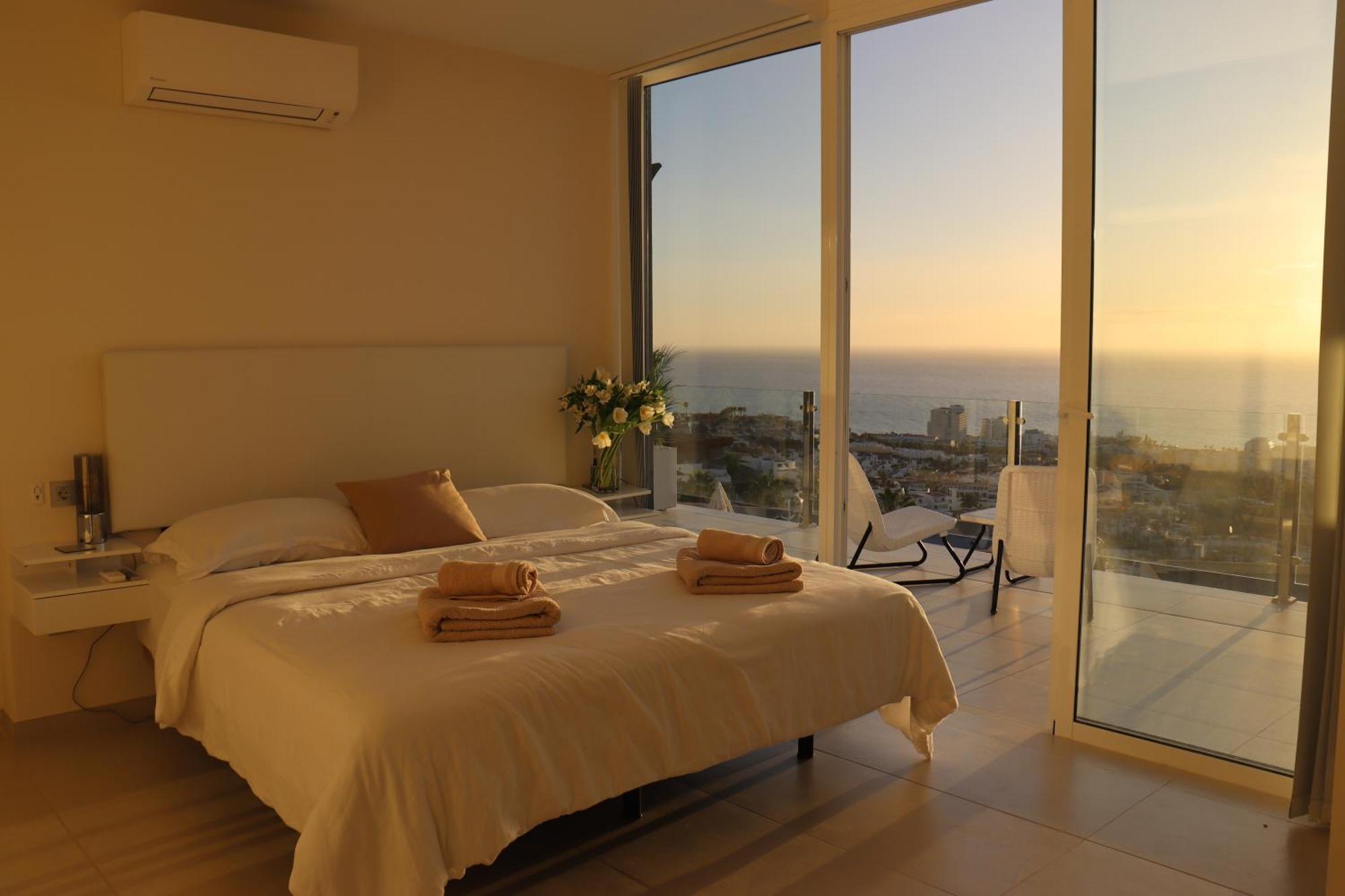 Azure Sky Villa - Panoramic Ocean View, Luxury, San Eugenio Costa Adeje  Ngoại thất bức ảnh